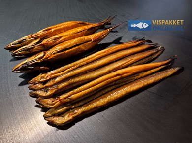 1 kilo vers gerookte paling + 3x vers gerookte makreel